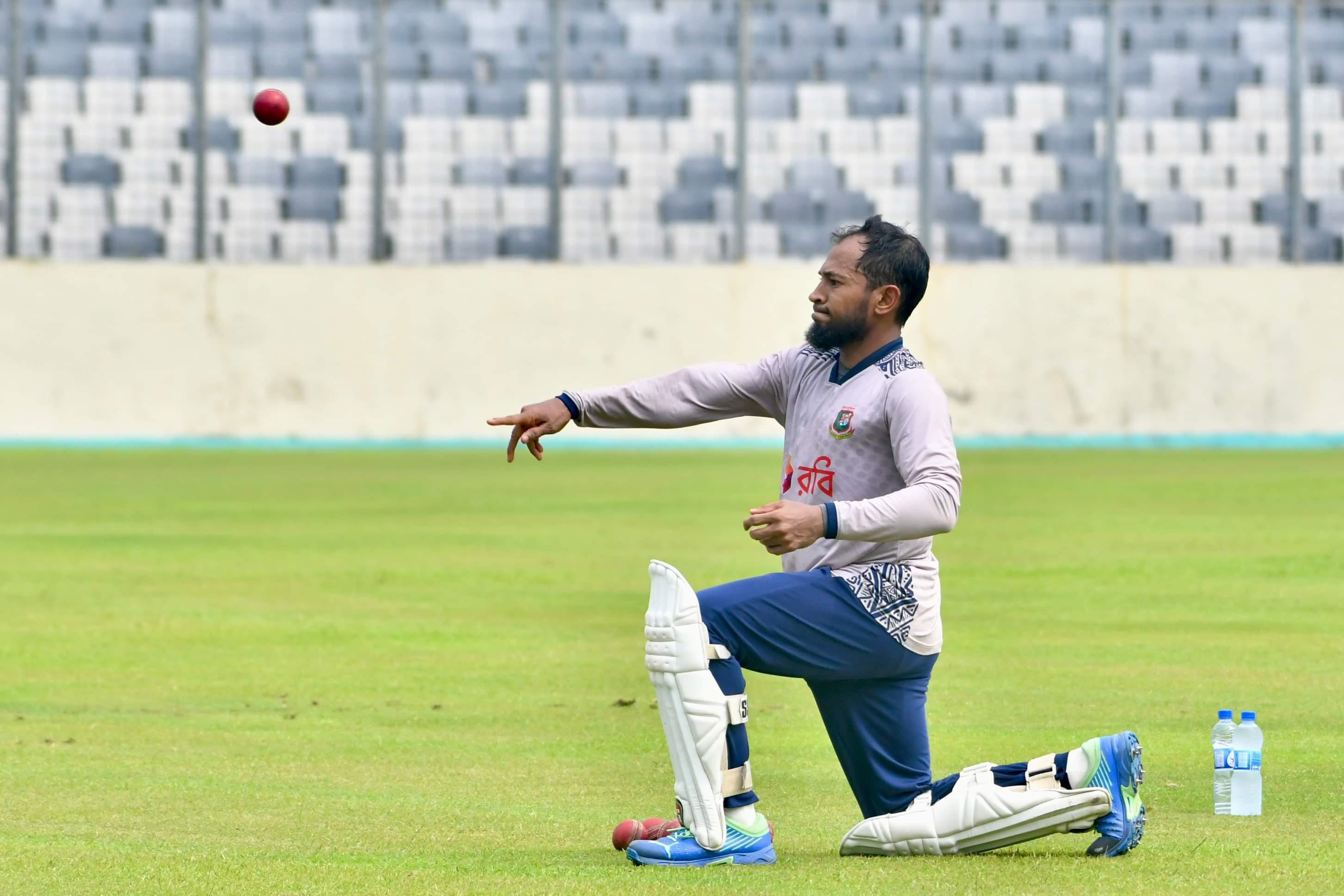 Injury scare for Mushfiqur Rahim