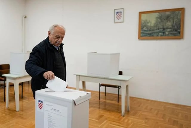 Croatia's populist president tipped for re-election