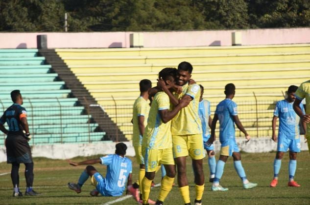 Dhaka Abahani move to 2nd place with emphatic win