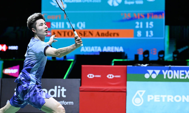 Shi Yuqi secures Malaysia Open title with dominant victory