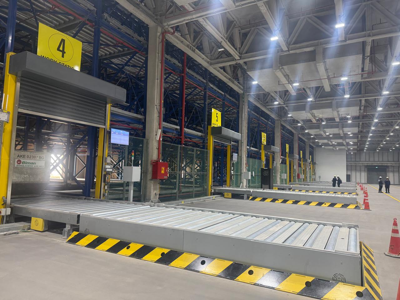 Automated conveyor belt of new cargo terminal. Photo: CAAB