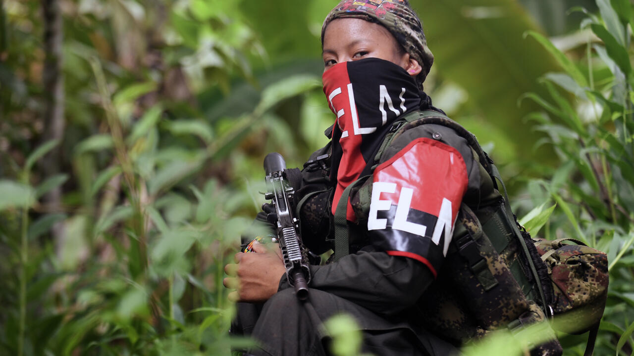 39 dead in Colombia guerilla violence, govt suspends peace talks