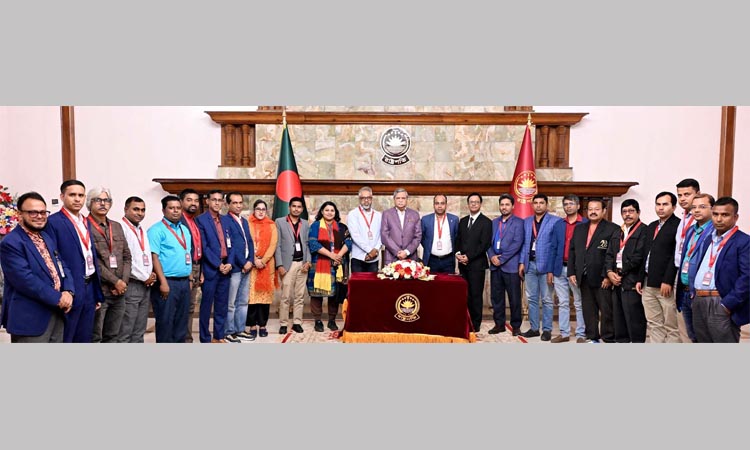 President urges journalists to play role in building 'new Bangladesh'