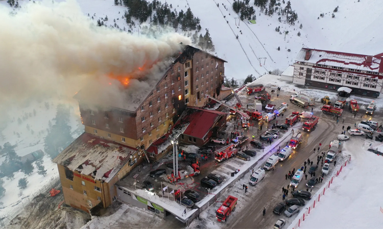 Fire at Turkey ski resort hotel kills 10, injures 32