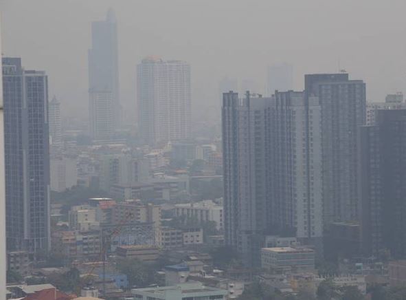 Nearly 200 Bangkok schools close over air pollution