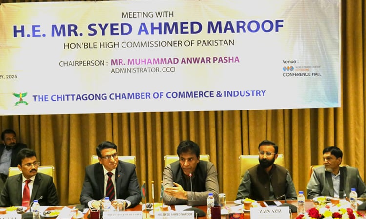 Pakistan envoy stresses on reducing trade gap, promoting business  