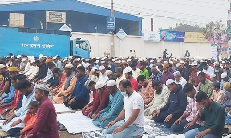 Country’s biggest Jumma Jamaat held at Ijtema ground