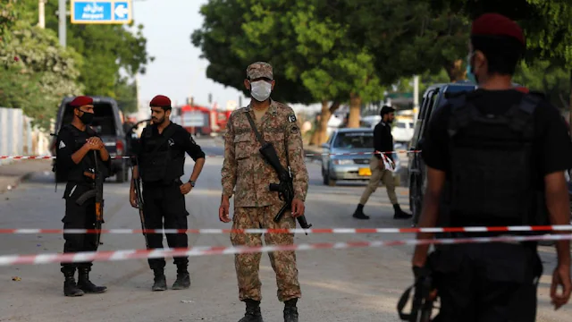 Eighteen Pakistan paramilitaries killed in ambush: police