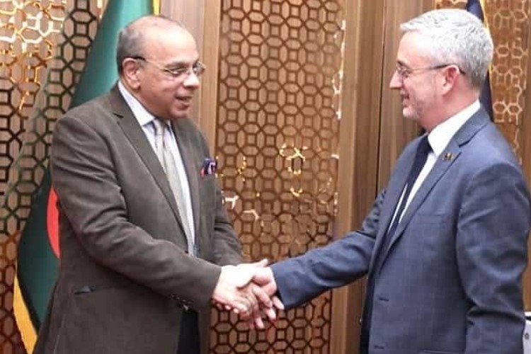 EU ambassador meets Chief Justice