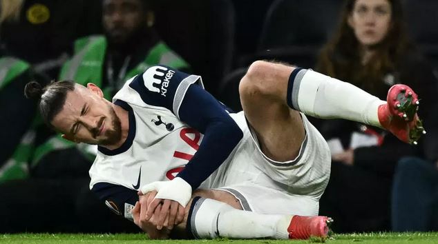 Tottenham defender Dragusin faces knee surgery