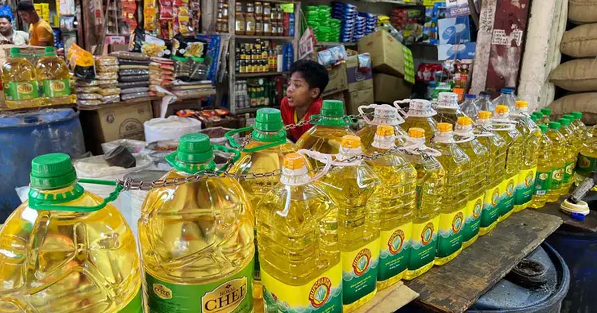 2 traders fined for artificial crisis of soybean oil in Ctg 