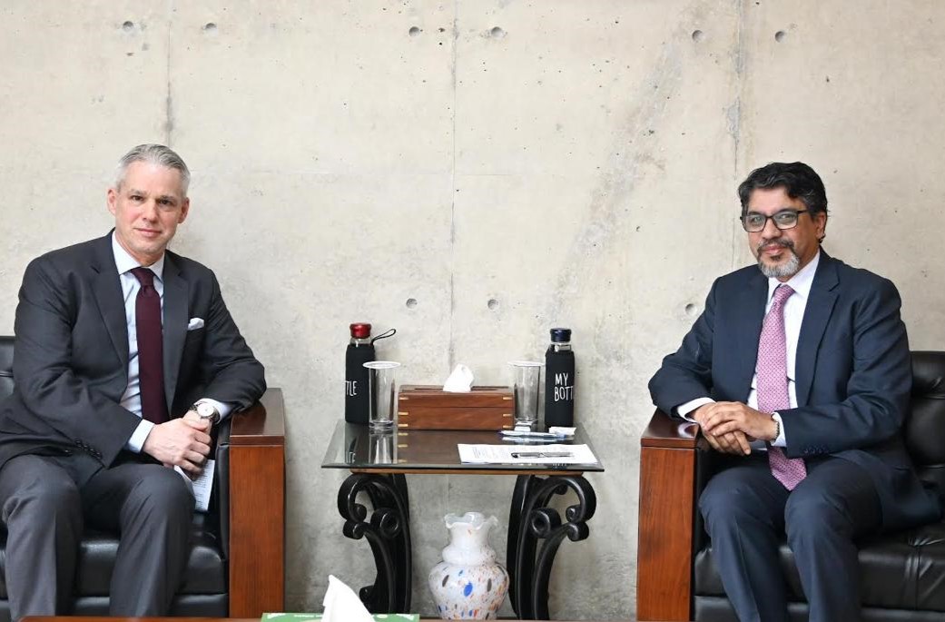 Swiss envoy for recognizing Bangladesh's potential involving private sector