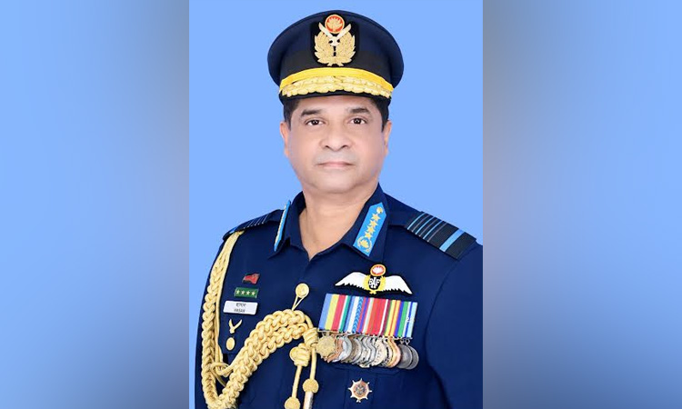 Air Chief returns from USA