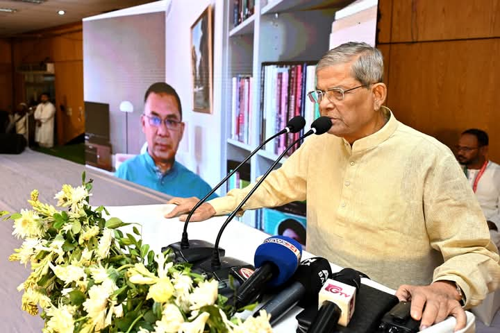 We have to work towards building a democratic Bangladesh: Mirza Fakhrul