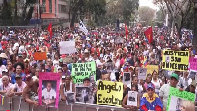 'Deceived' Venezuelans protest US deportations to El Salvador