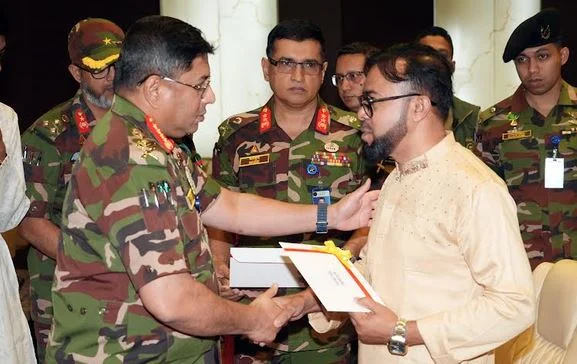 Bangladesh Army holds reception in honor of families of July martyrs, injured