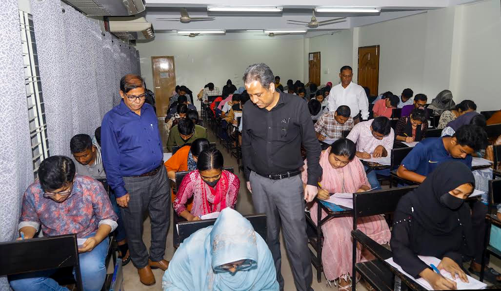 কৃষি গুচ্ছ ভর্তি পরীক্ষায় চট্টগ্রামে অংশ নেন ৫৩৯২ শিক্ষার্থী 