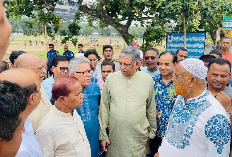 ঘূর্ণিঝড় রেমালে ক্ষতিগ্রস্ত এলাকায় আওয়ামী লীগের প্রতিনিধি দল