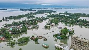 সিলেটে বন্যা পরিস্থিতির উন্নতি, বাড়ি ফিরছে লোকজন