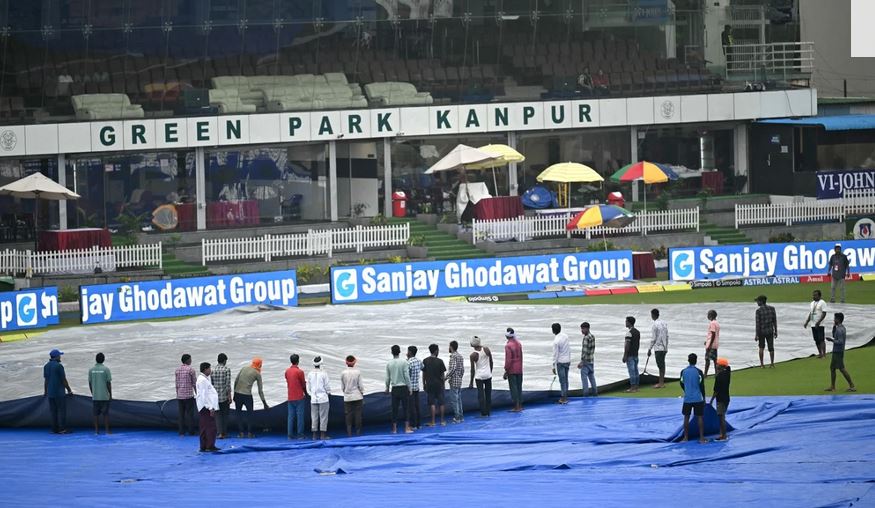 বৃষ্টিতে পরিত্যক্ত দ্বিতীয় দিনের খেলা