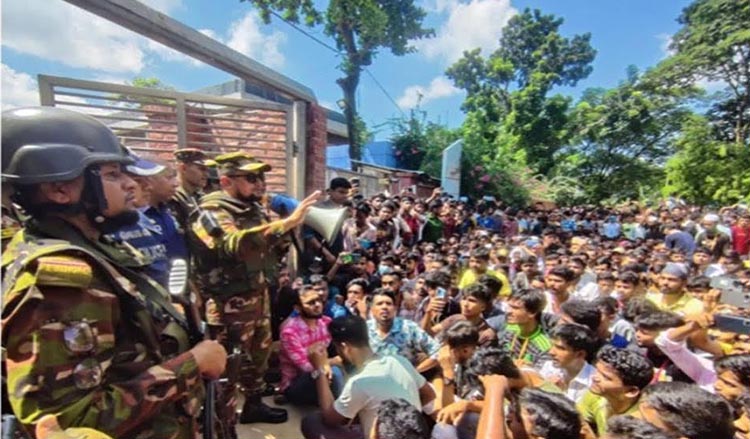 শিল্পাঞ্চলে আইনশৃঙ্খলা নিয়ন্ত্রণ ও কর্মপরিবেশ তৈরীতে কাজ করছে ইন্ডাস্ট্রিয়াল সিকিউরিটি টাস্কফোর্স