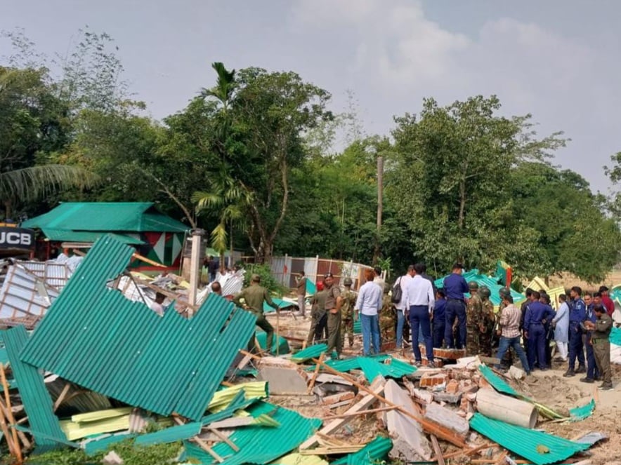 গাজীপুরে যৌথ বাহিনীর অভিযানে ৫০ কোটি টাকা মূল্যের বনভূমি উদ্ধার