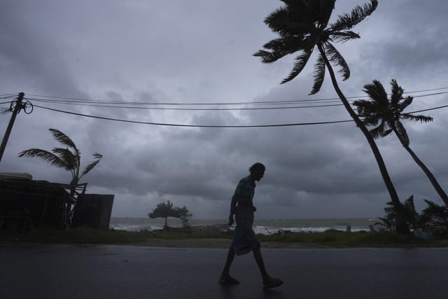 শ্রীলঙ্কায় আকস্মিক বন্যায় পানিতে ডুবে চার শিশুর মৃত্যু