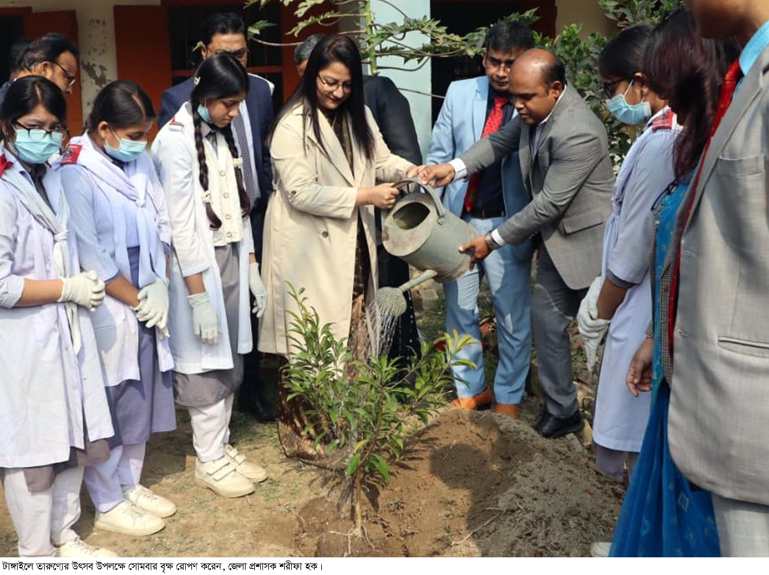 টাঙ্গাইলে তারুণ্যের উৎসব উপলক্ষে পরিষ্কার পরিচ্ছন্নতা অভিযান 