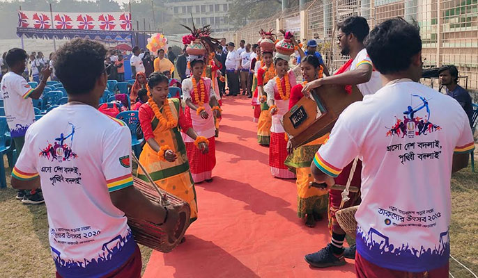 তারুণ্যের উৎসব: রাজশাহীতে আরচ্যারী র‌্যালি অনুষ্ঠিত